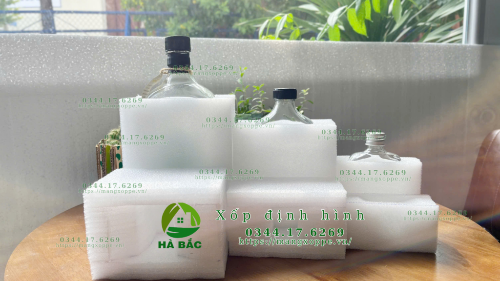 xop-dinh-hinh-dong-hang-dien-tu-tai-hoc-mon