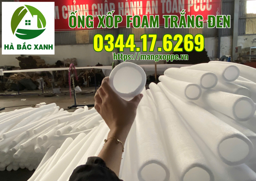 ong-xop-foam-trang-den